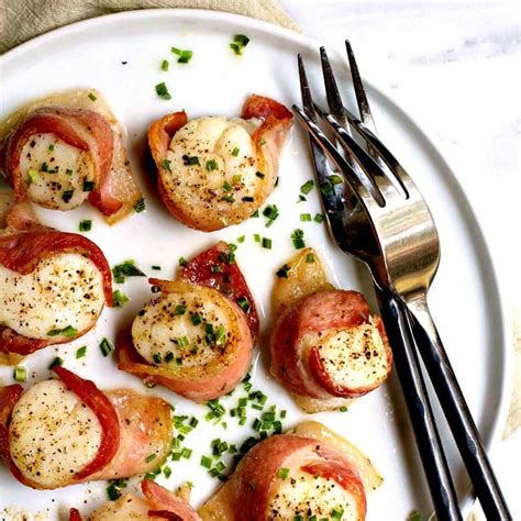 easy-bacon-wrapped-scallops-pinch-and-swirl image