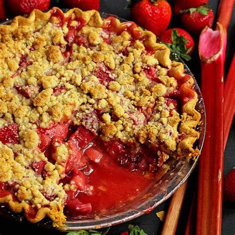 strawberry-rhubarb-crumble-pie-better-homes-gardens image