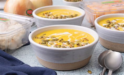 creamy-roasted-butternut-squash-and-cauliflower-soup image