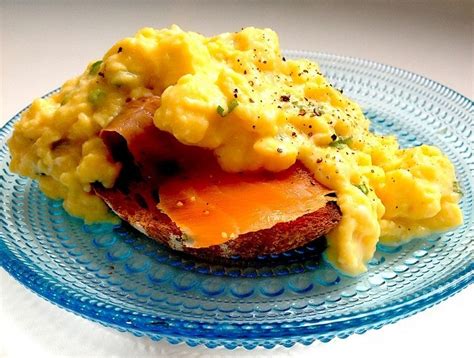 james-bonds-scrambled-eggs-a-la-tfd-the-food image