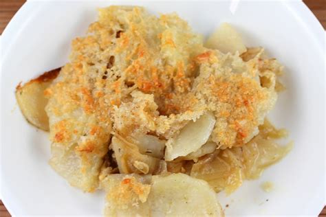 olive-oil-potato-gratin-recipe-cullys-kitchen image