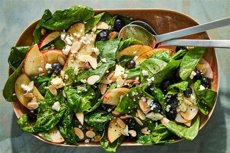 spinach-salad-with-warm-maple-dressing image
