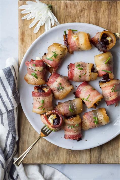 bacon-wrapped-figs-with-herb-goat-cheese-easy image