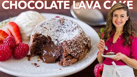 molten-chocolate-lava-cakes-video image