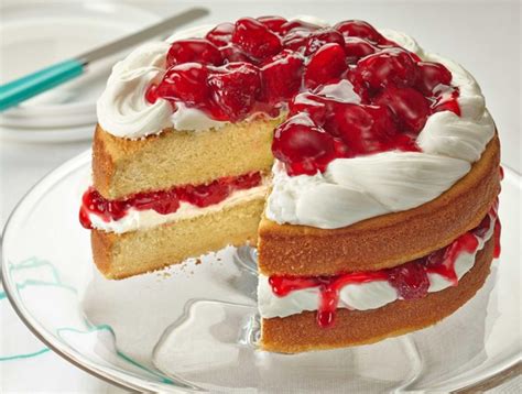 sunshine-strawberry-french-vanilla-cake-duncan image