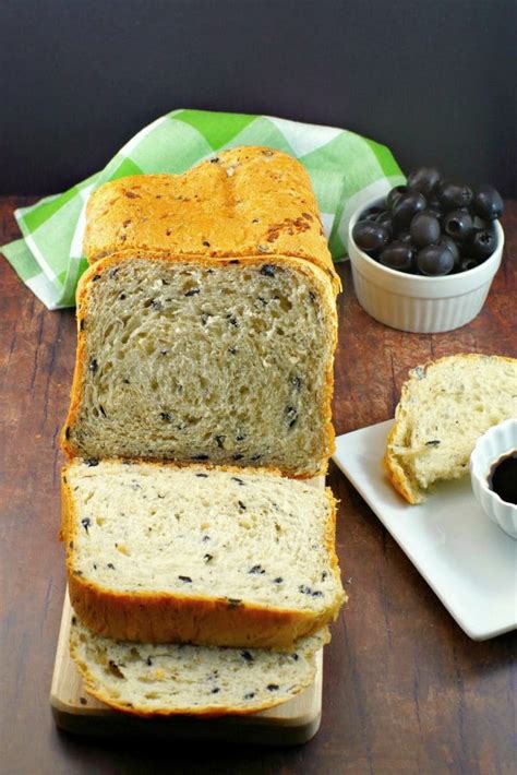 bread-machine-bread-with-onions-olives-food image
