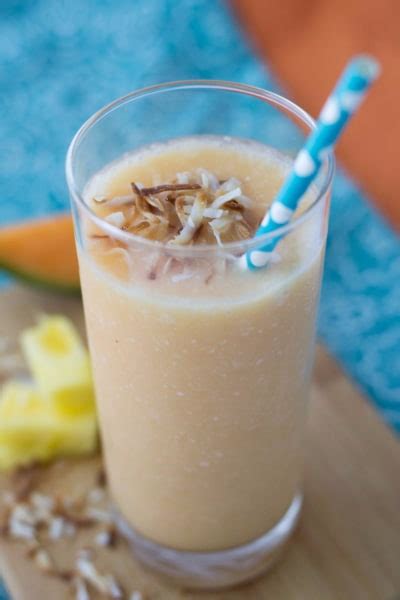 creamy-cantaloupe-smoothie-dairy-free-and-low image