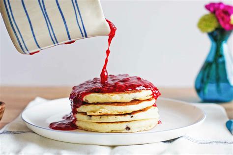 chocolate-chip-pancakes-with-raspberry-sauce image