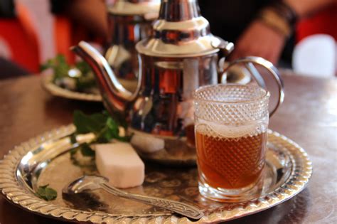 morocco-101-how-to-make-authentic-mint-tea image
