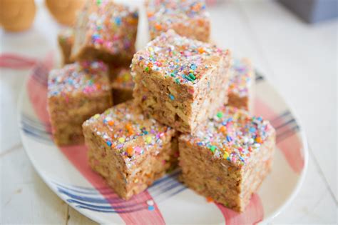 peanut-butter-krispy-rice-squares-food-network-canada image