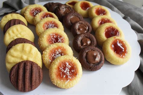 10-minutes-tea-cookies-easy-tea-cookies-injis-kitchen image