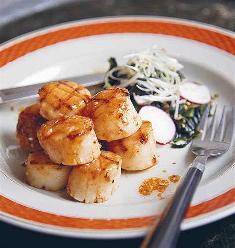 grilled-scallops-recipe-food-republic image