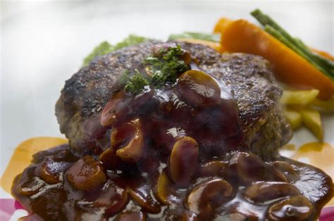smothered-deer-or-moose-steak-the-sporting-chef image