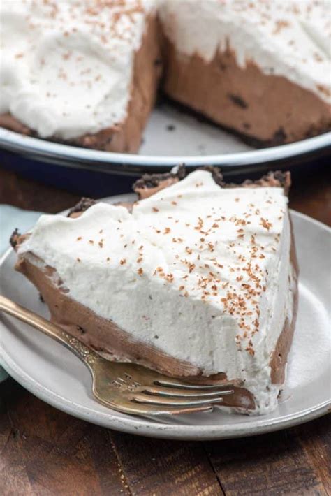 the-best-no-bake-chocolate-cream-pie-crazy-for-crust image