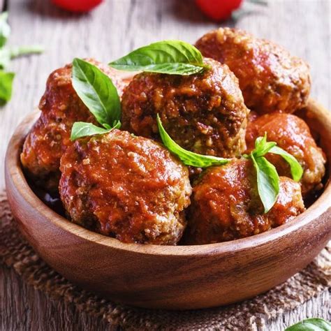 meatballs-with-passover-spaghetti image