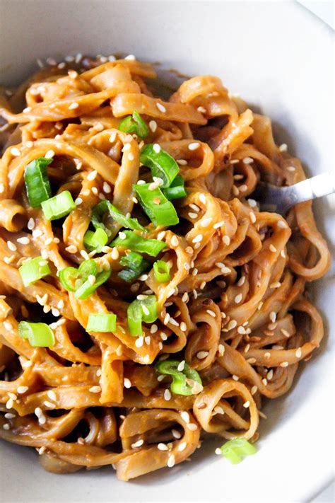 10-minute-peanut-sauce-rice-noodles-the-twin image