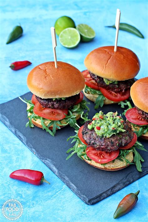 45-grilled-hamburger-recipes-for-summer-outdoor image