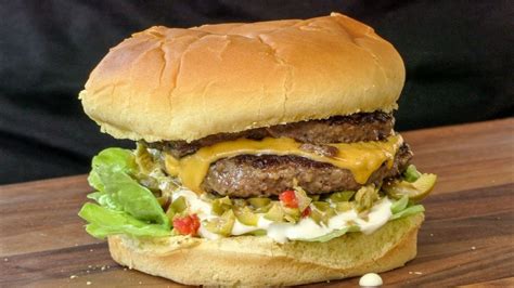 copycat-recipe-mr-fables-olive-burger-with-cheese image