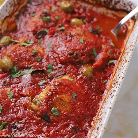 oven-baked-chicken-cacciatore-amiras-pantry image