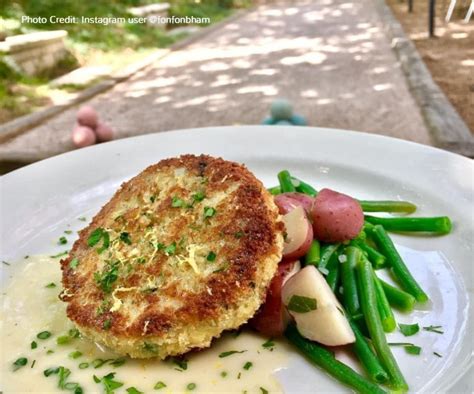 top-5-easy-homemade-crab-cake-sauces-camerons image