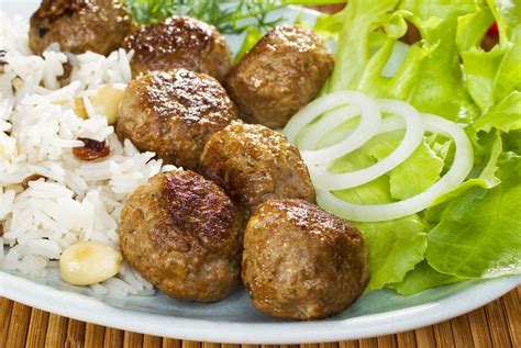 recipe-for-armenian-style-kufta-with-potatoes-the image
