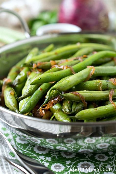 mario-batalis-green-beans-fagiolini-in-padella-a image