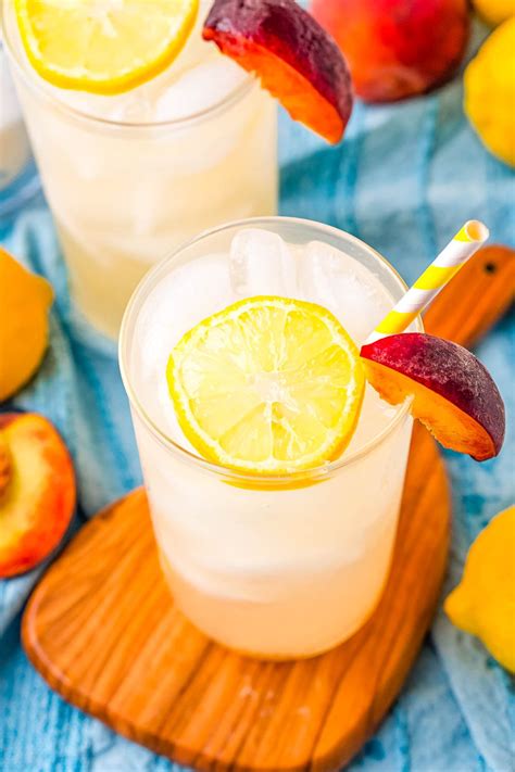 peach-lemonade-recipe-food-folks-and-fun image
