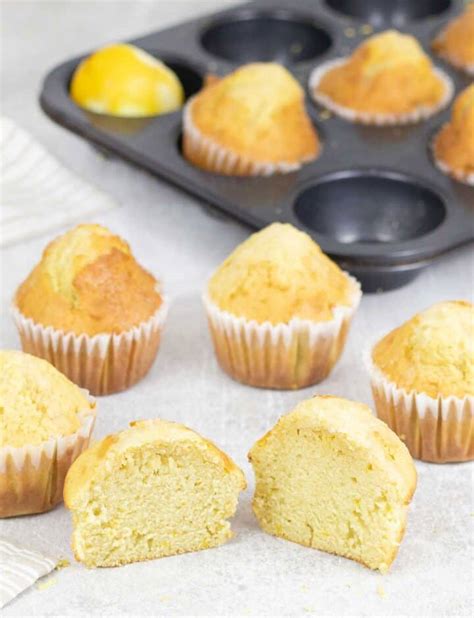 lemon-drizzle-muffins-healthy-life-trainer image