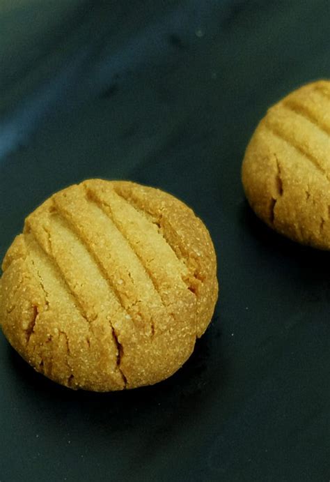 wheat-biscuit-3-ingredient-atta-biscuit-recipe-evening image