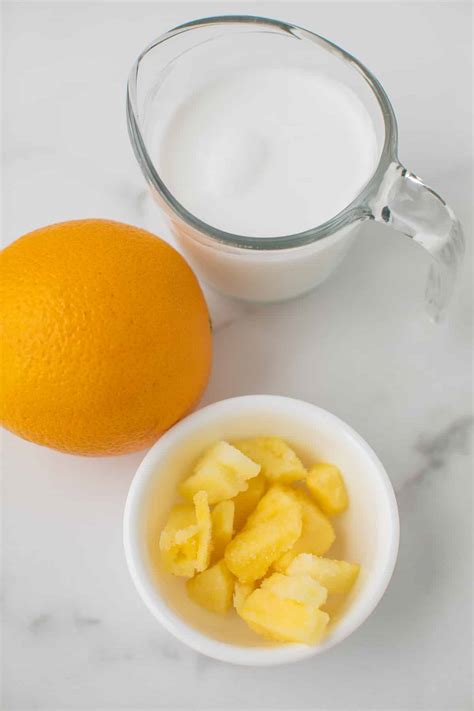 3-ingredient-pineapple-orange-smoothie-clean image