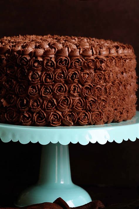 chocolate-coffee-buttercream-frosting-i-am-baker image