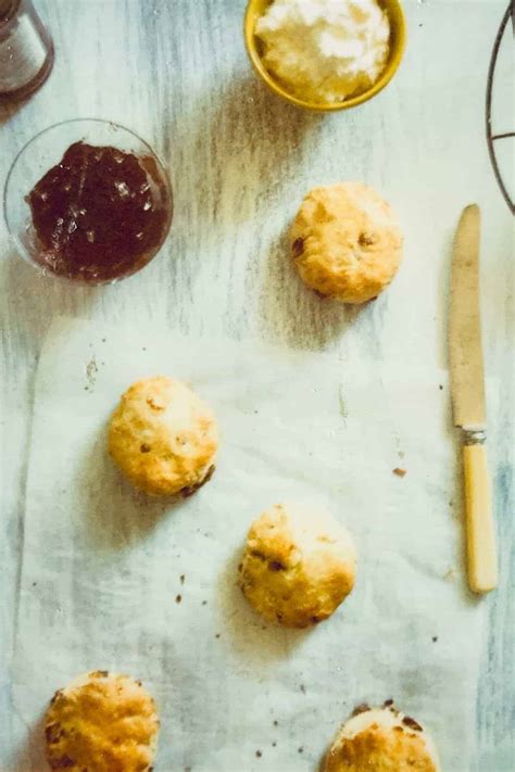 lemon-and-date-scones-delightful-and-delicious image