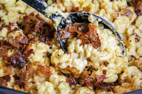 slow-cooker-creamy-mac-and-cheese-with-bacon image