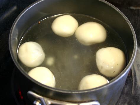 the-best-steamed-sesame-balls-recipe-dim-sum image