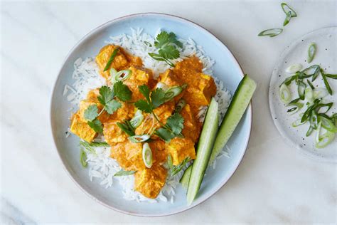 indian-butter-tofu-tofu-makhani-dining-and-cooking image