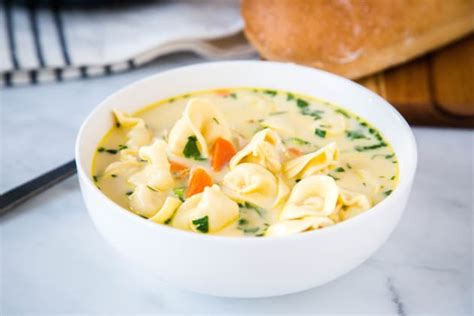 creamy-chicken-tortellini-soup-recipe-food-fanatic image