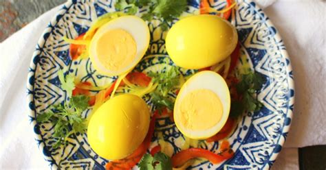 amish-pickled-mustard-eggs-palatable-pastime image