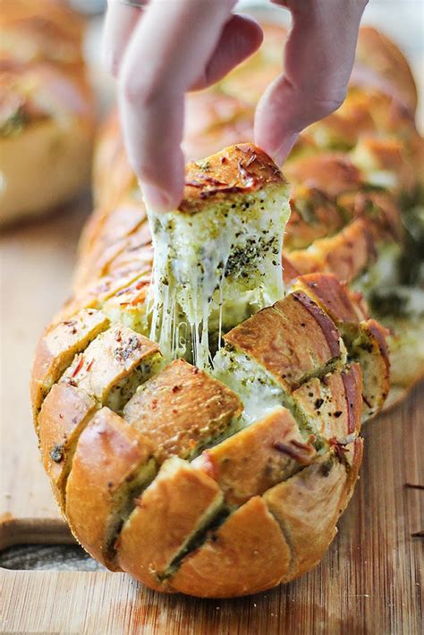 cheesy-pesto-pull-apart-bread-the-cooking-jar image