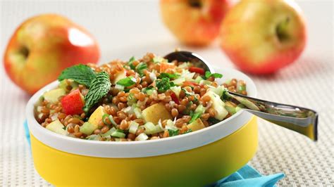 wheat-berry-and-apple-salad-heart-and-stroke-foundation image