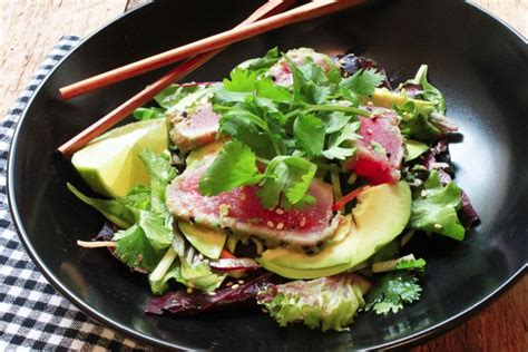 seared-tuna-salad-with-miso-dressing-asian-caucasian image