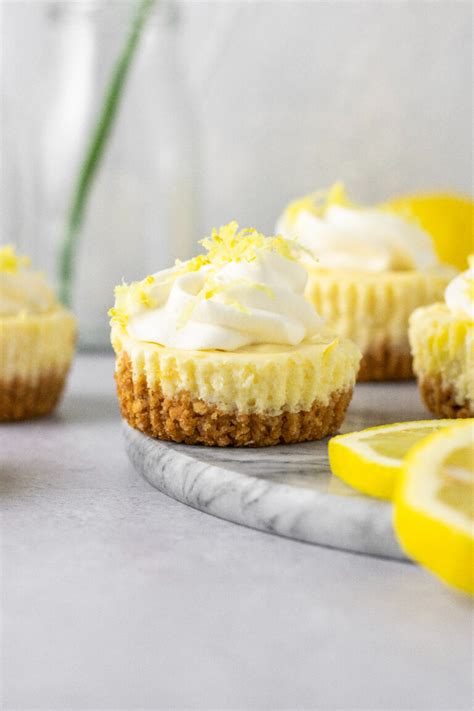 lemon-mini-cheesecakes-ginger-snaps-baking-affairs image