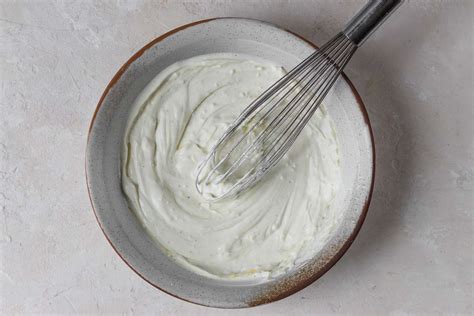 tzatziki-greek-cucumber-yogurt-dip-recipe-the image