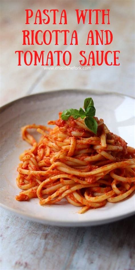 pasta-with-ricotta-and-tomato-sauce-end-of-the-fork image