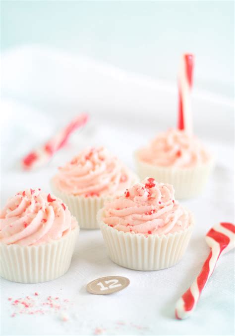 peppermint-mousse-cups-sprinkle-bakes image
