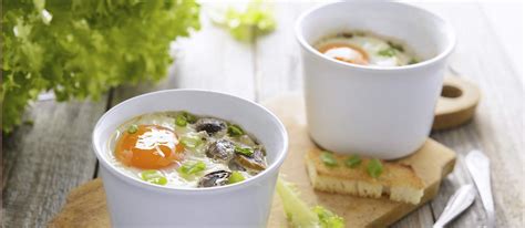 oeufs-cocotte-traditional-egg-dish-from-france image