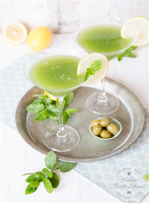 cucumber-mint-gin-martini-fuss-free-flavours image