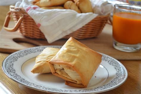 baked-potato-peas-samosa-with-phyllo-pastry image