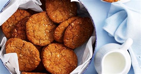 best-ever-anzac-biscuits-food-to-love image