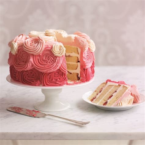 strawberry-ombre-cake-baking-mad image