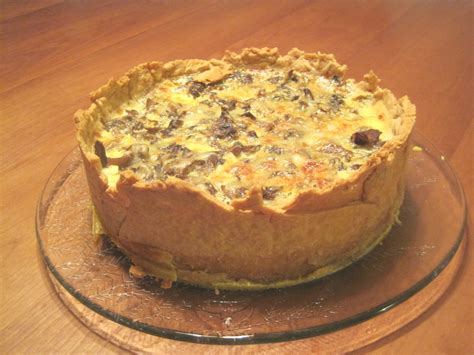over-the-top-mushroom-quiche-best-of-scratchin-it image